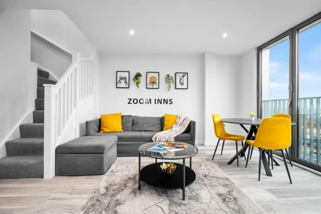 Stylish 2 Bedroom Apartment Close To Everything Birmingham Esterno foto